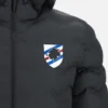 Chaqueta Bomber acolchada oficial de Athleisure para adultos de la U.C. Sampdoria 2025/26 Chaqueta Bomber acolchada oficial de Athleisure para adultos de la U.C. Sampdoria 2025/26