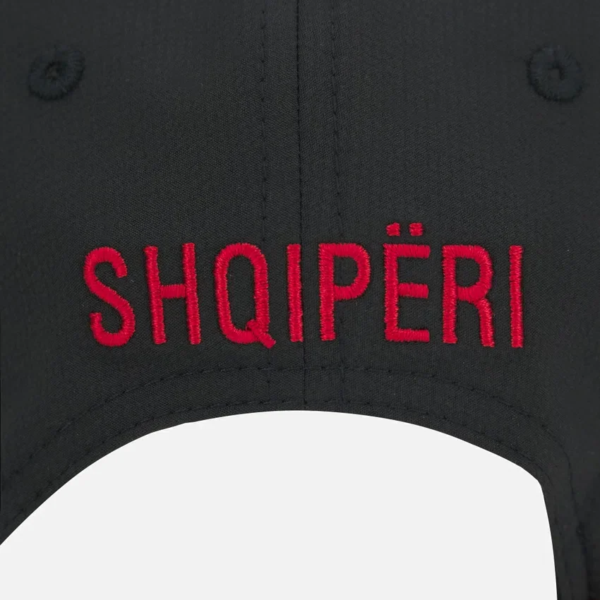 Gorra trucker oficial de la selección de Albania 2026/27 Gorra trucker oficial de la selección de Albania 2026/27