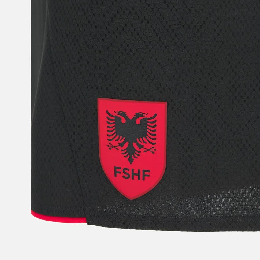Pantalones Cortos para partidos en casa de la selección nacional de Albania FSHF 2026/27 junior Pantalones Cortos para partidos en casa de la selección nacional de Albania FSHF 2026/27 junior
